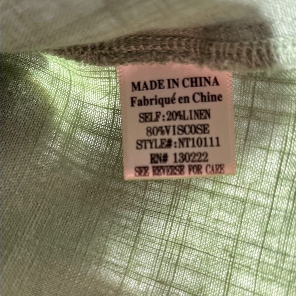 Altar'd State Short Sleeve Button-Down Shirt - Size M - Picture 7 of 7